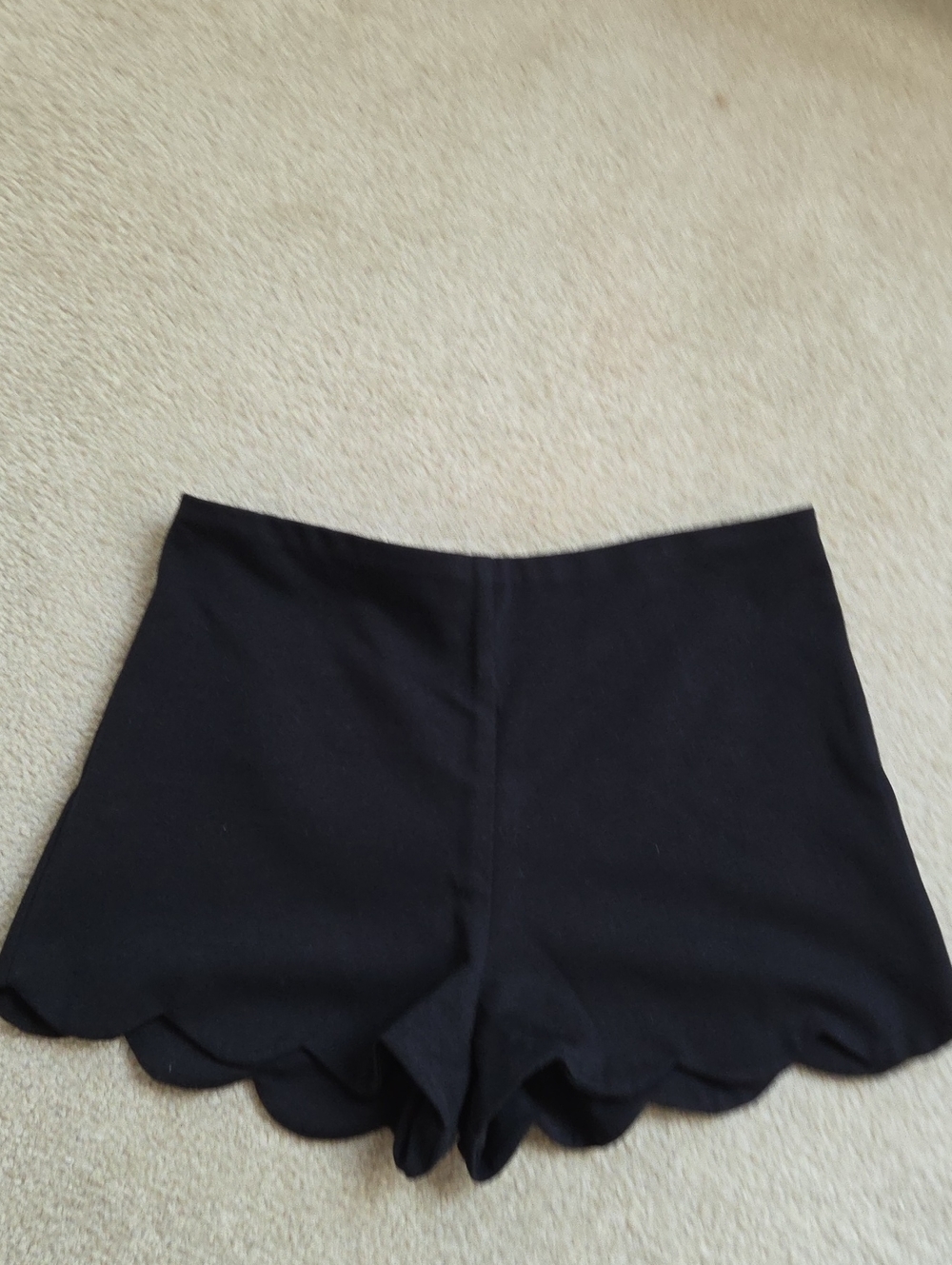 Aqua Black High-Waist Scallop Hem Shorts